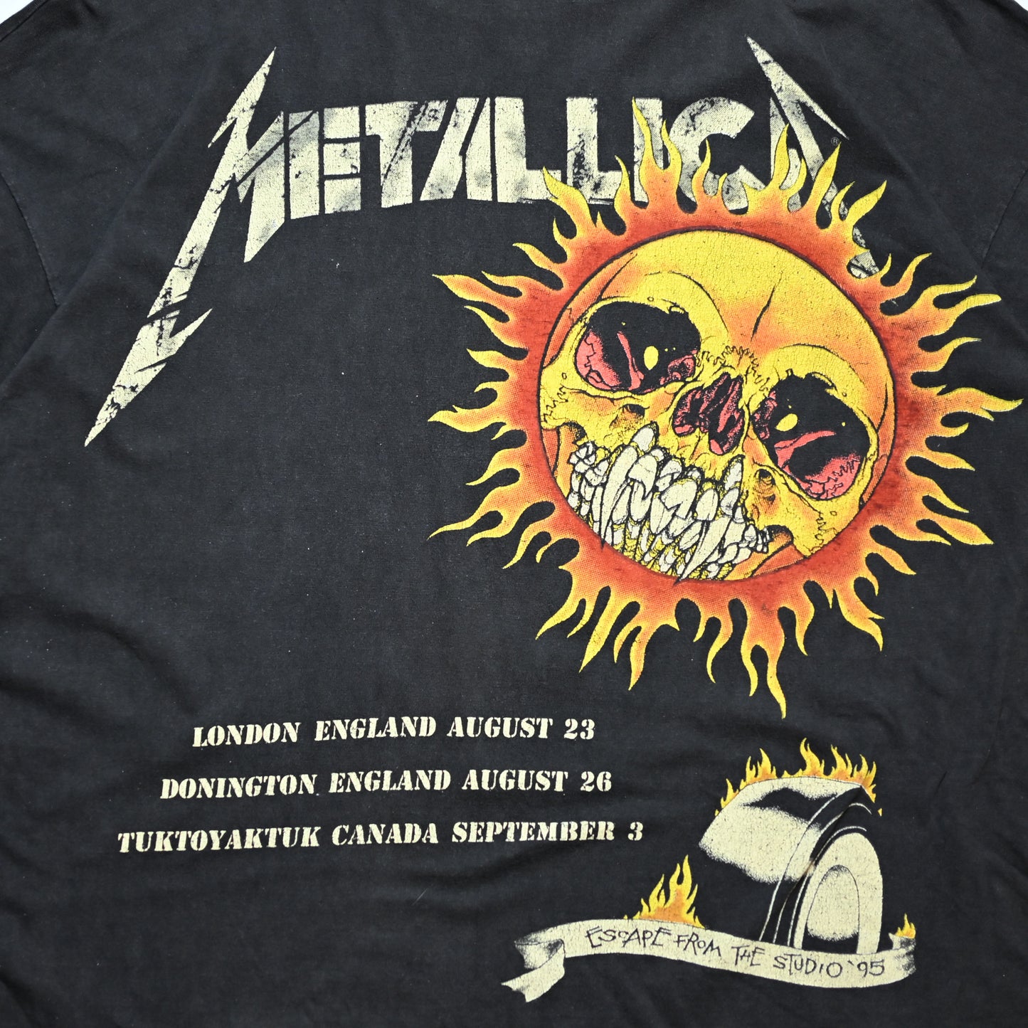 METALLICA PUSHEAD SIDE FLAME SKULL ESCAPE FROM THE STUDIO '95 EURO XL (k_1017)