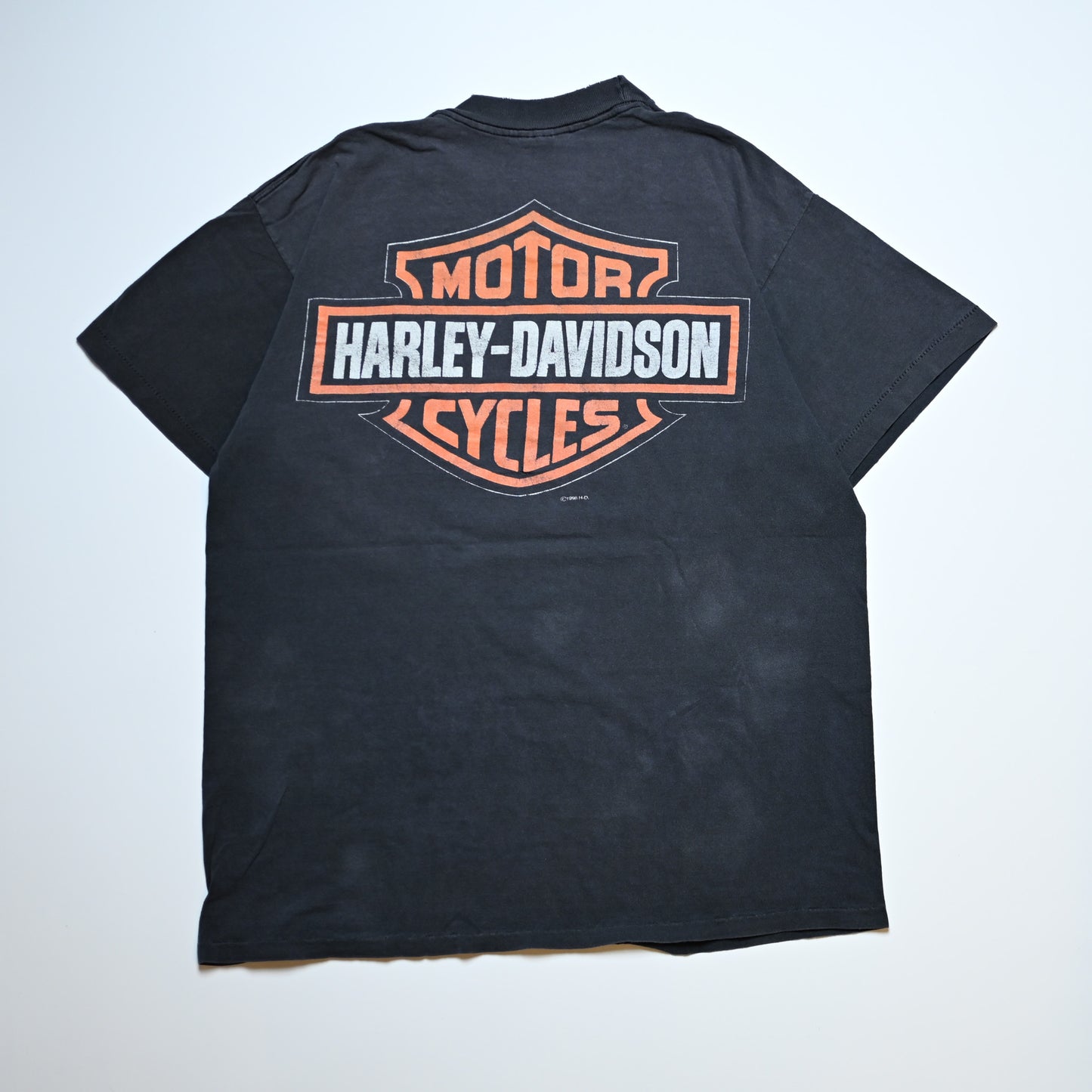 HARLEY DAVIDSON THE HOTTEST SOUND ON THE ROAD ENGINE EMBLEM FITS LARGE (k_1127)