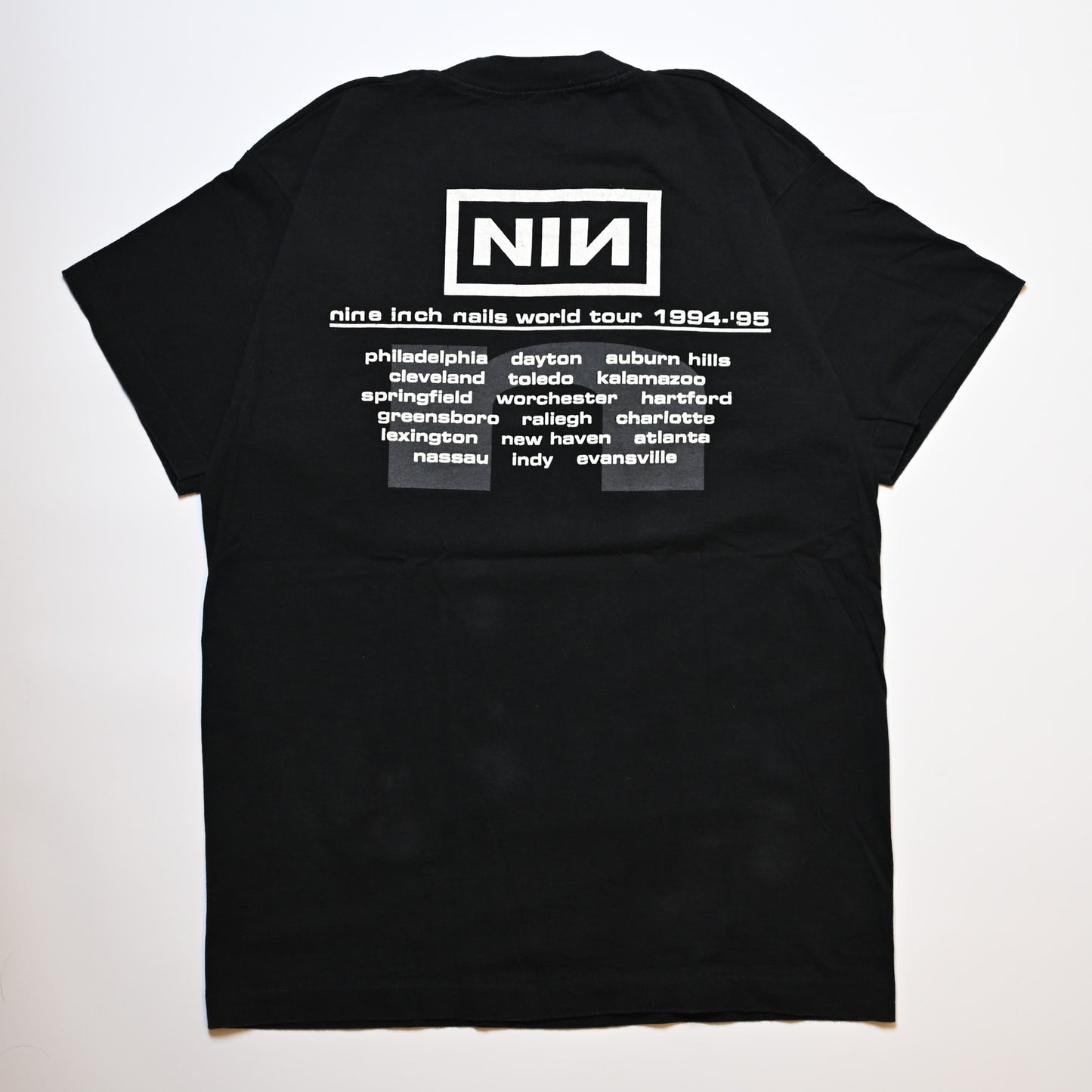 NINE INCH NAILS DOWNWARD SPIRAL WORLD TOUR 1994-1995 CUT TAG L-XL (k_1232)