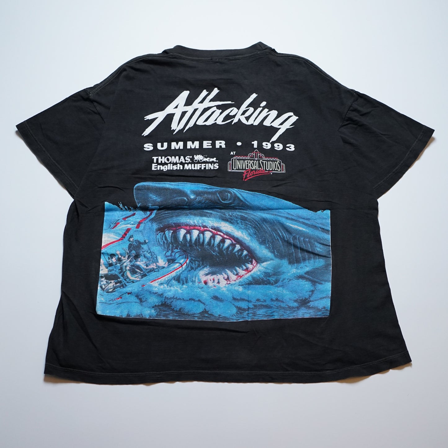 JAWS ATTACKING SUMMER 1993 UNIVERSAL STUDIOS FLORIDA OSFA FITS XL (oc_1106)