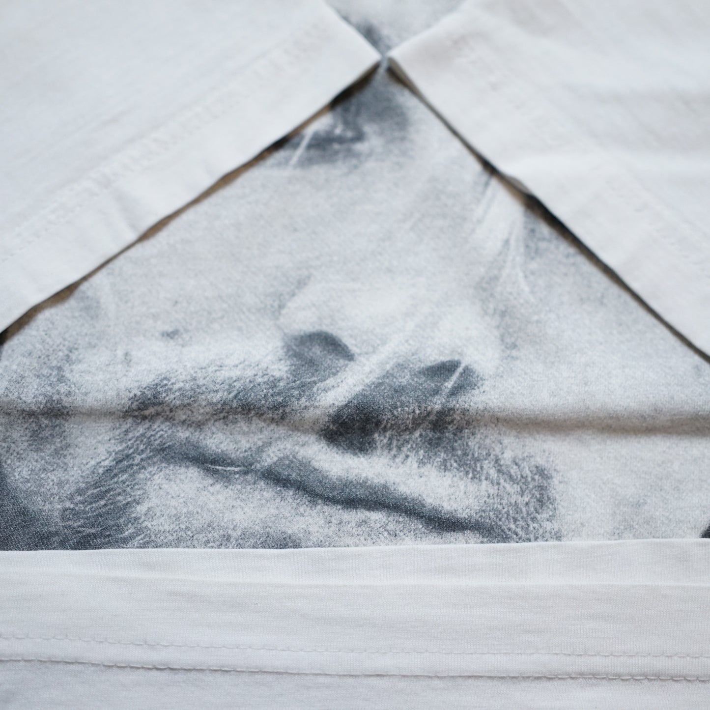 NIRVANA KURT COBAIN MEMORIAL WHITE EURO FITS XL (p_1101)