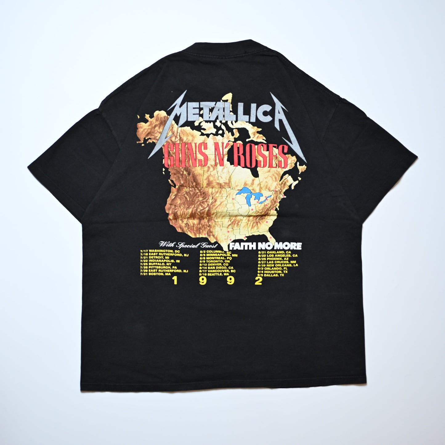GUNS N' ROSES × METALLICA "1992 Tour" Brockum XL (b_1101)