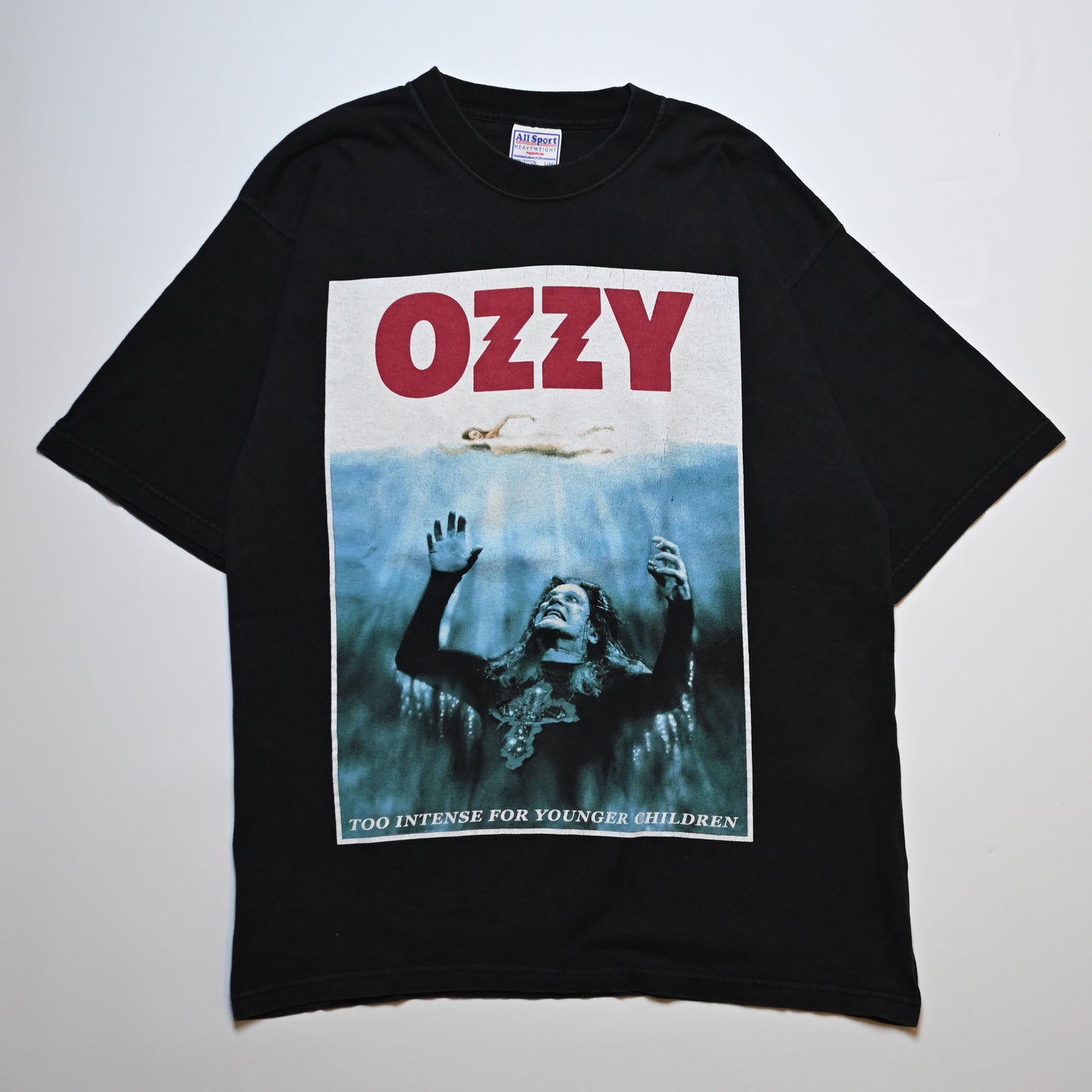 OZZY OSBOURNE 2002 OZZFEST JAWS PARODY ALLSPORTS LARGE (b_1218)