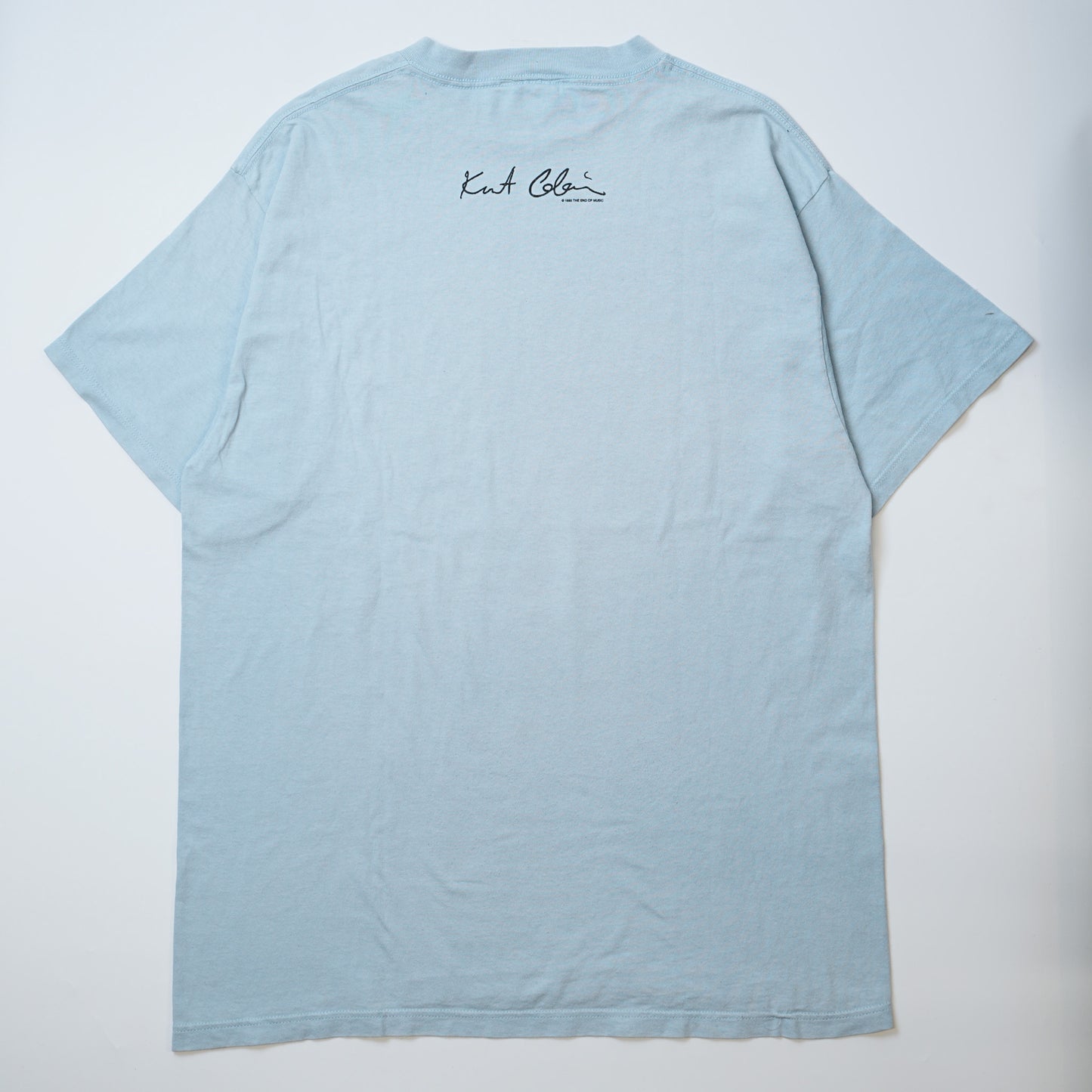 NIRVANA KURT GUITAR SUCKS CUTTAG XL相当 (iw_60224)